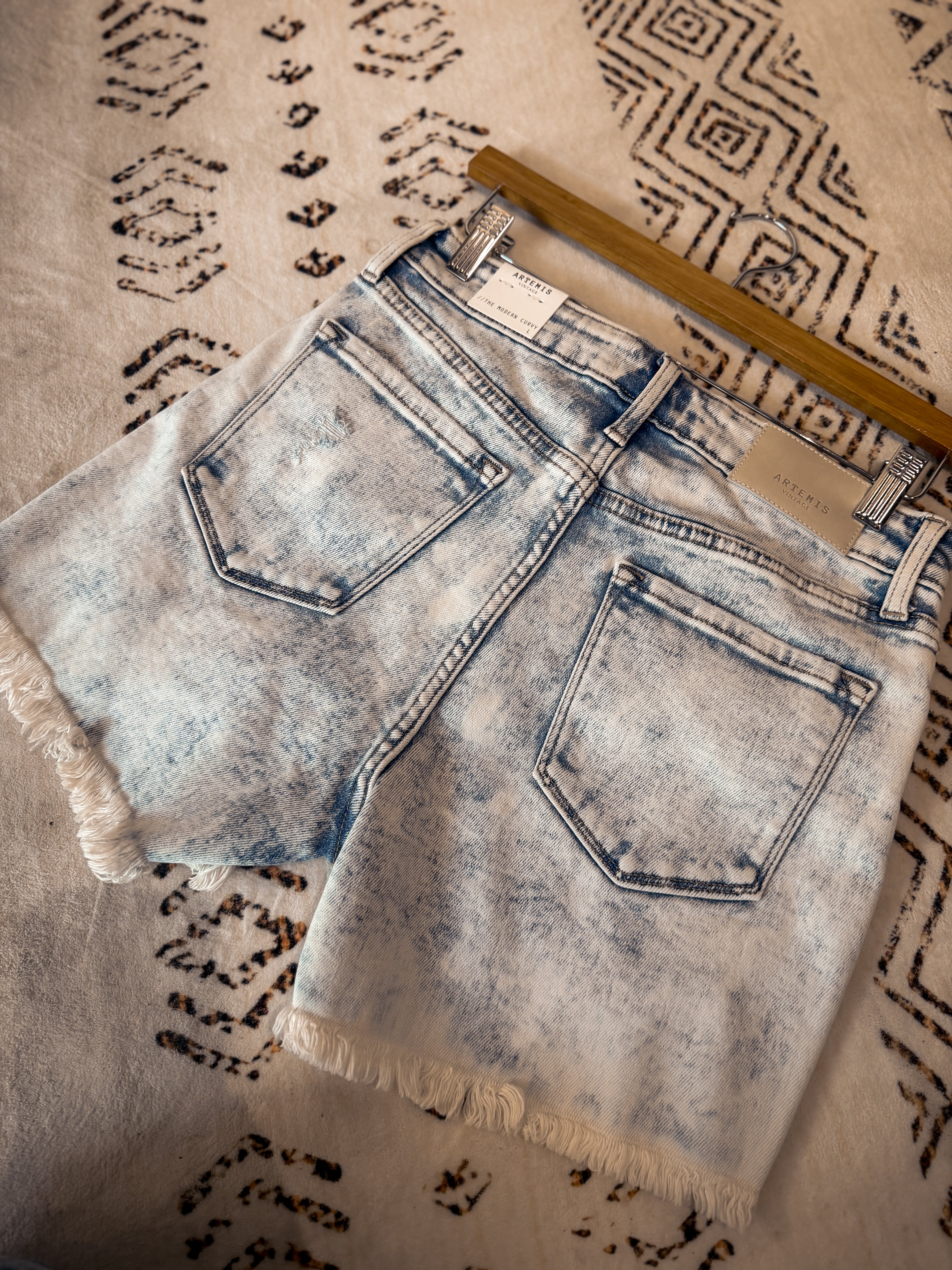 Charlotte Shorts