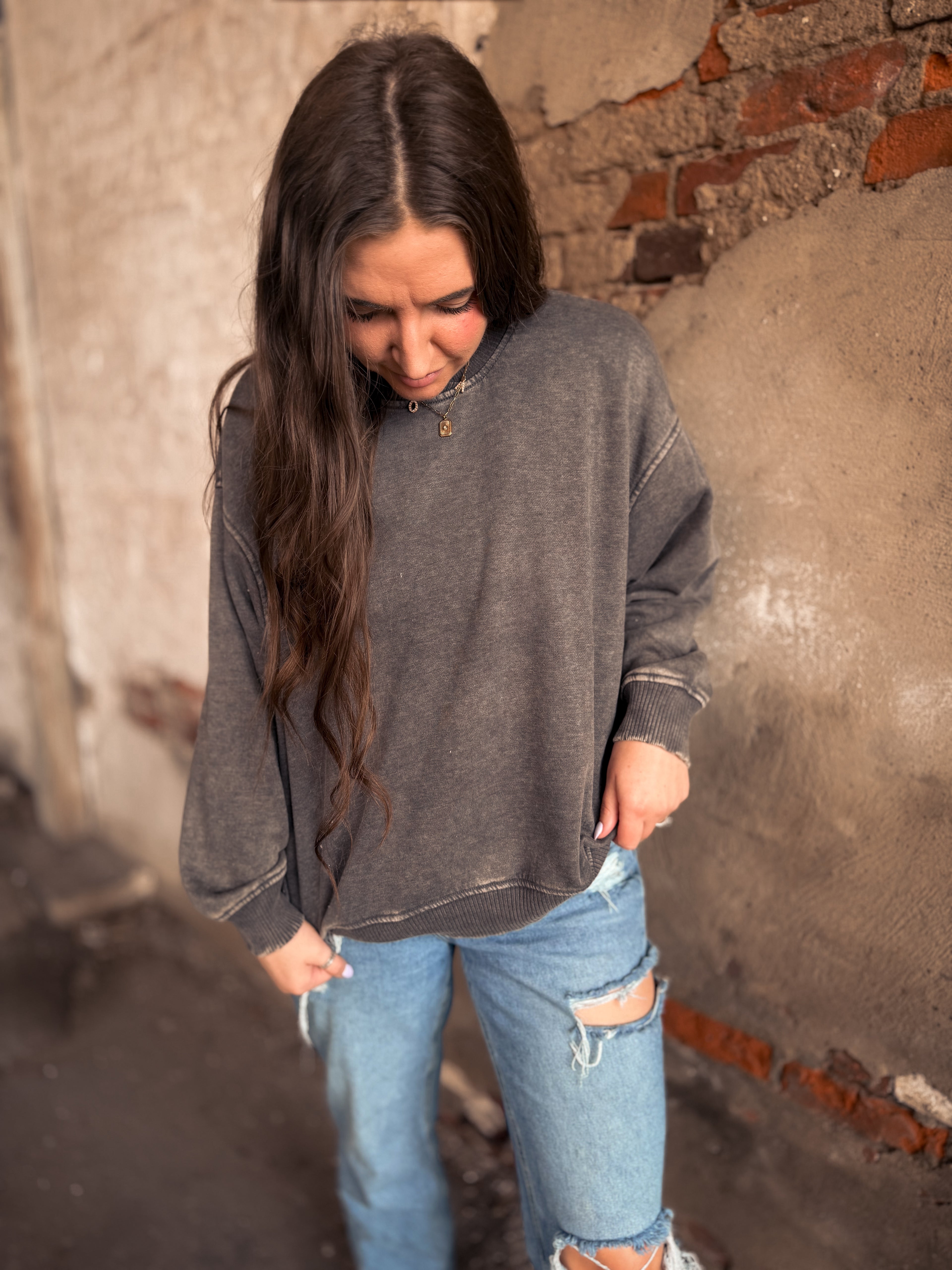 Lorissa Acid Wash Pullover