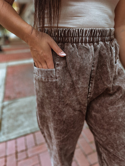 Maya Corduroy Pants