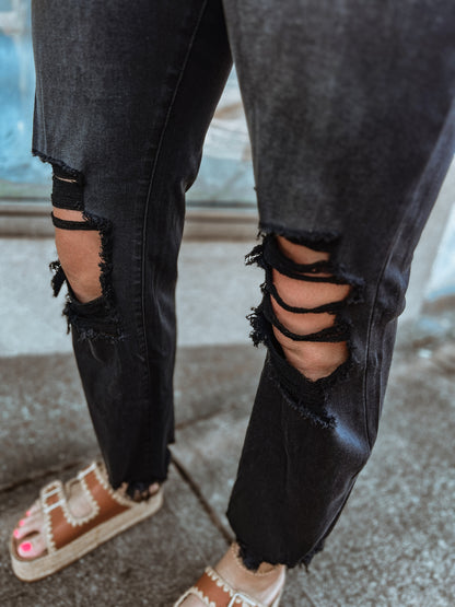 Elliana Distressed Jeans