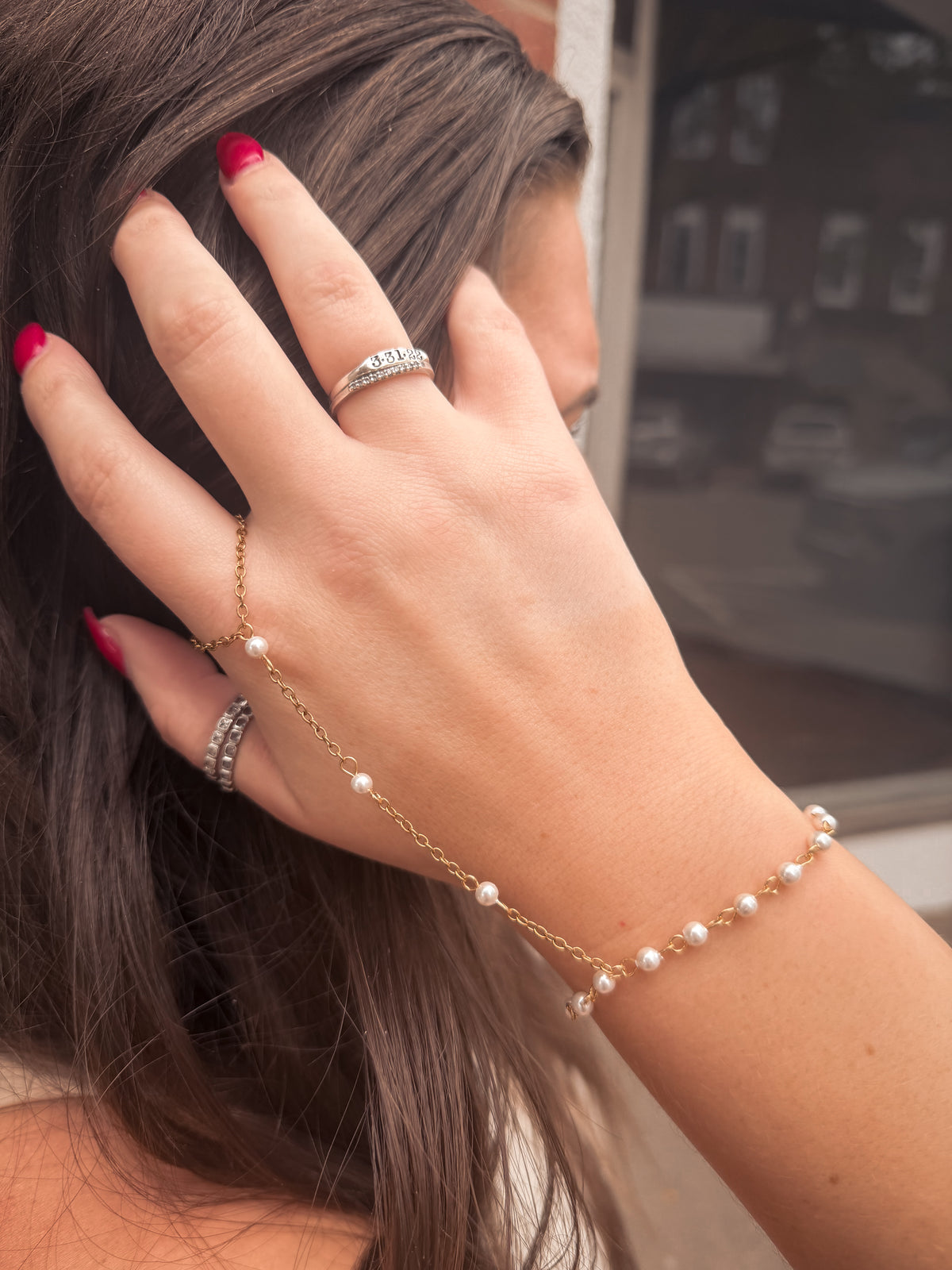 Windsor Hand Chain