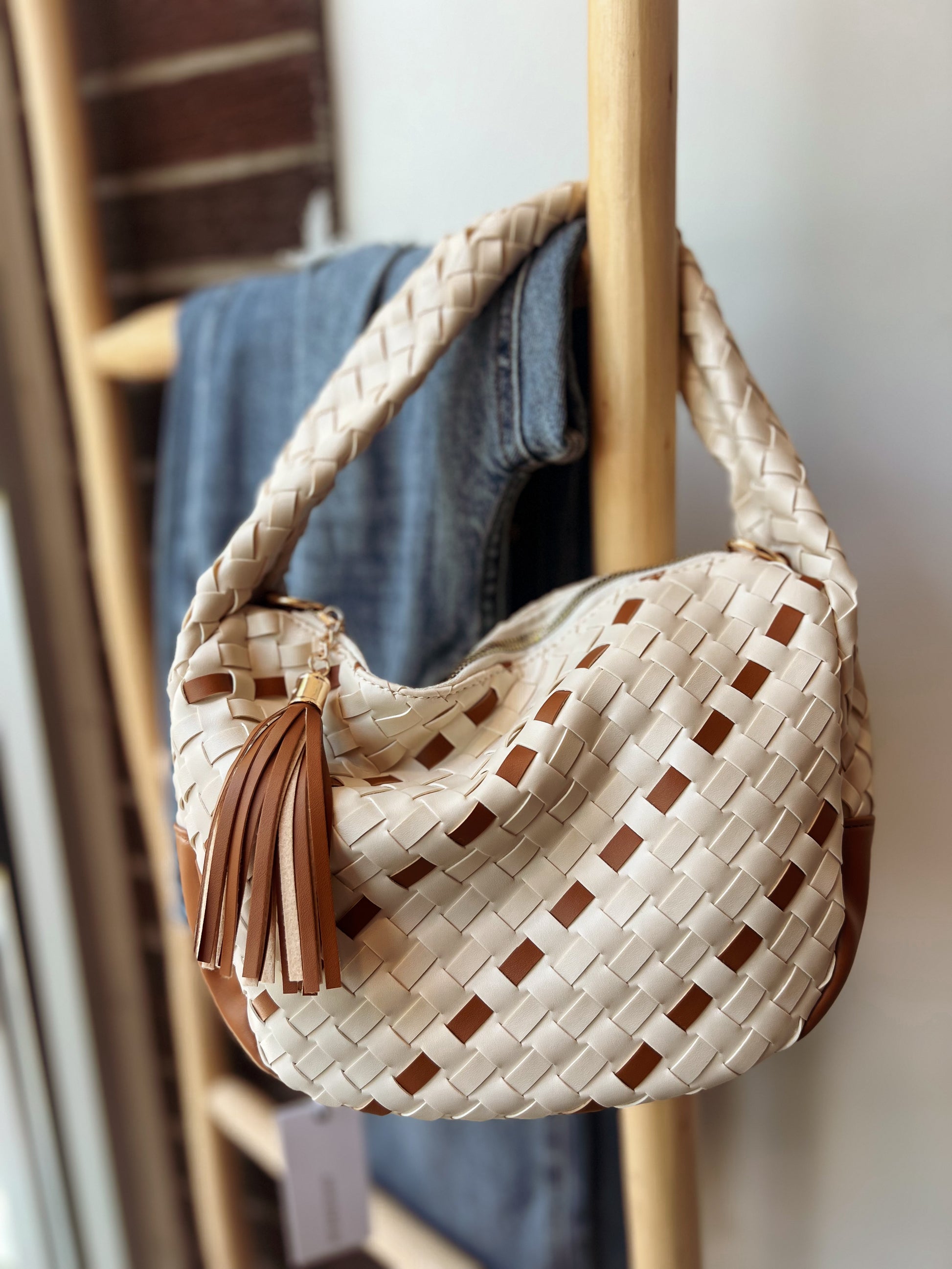 Weave Circle Bag