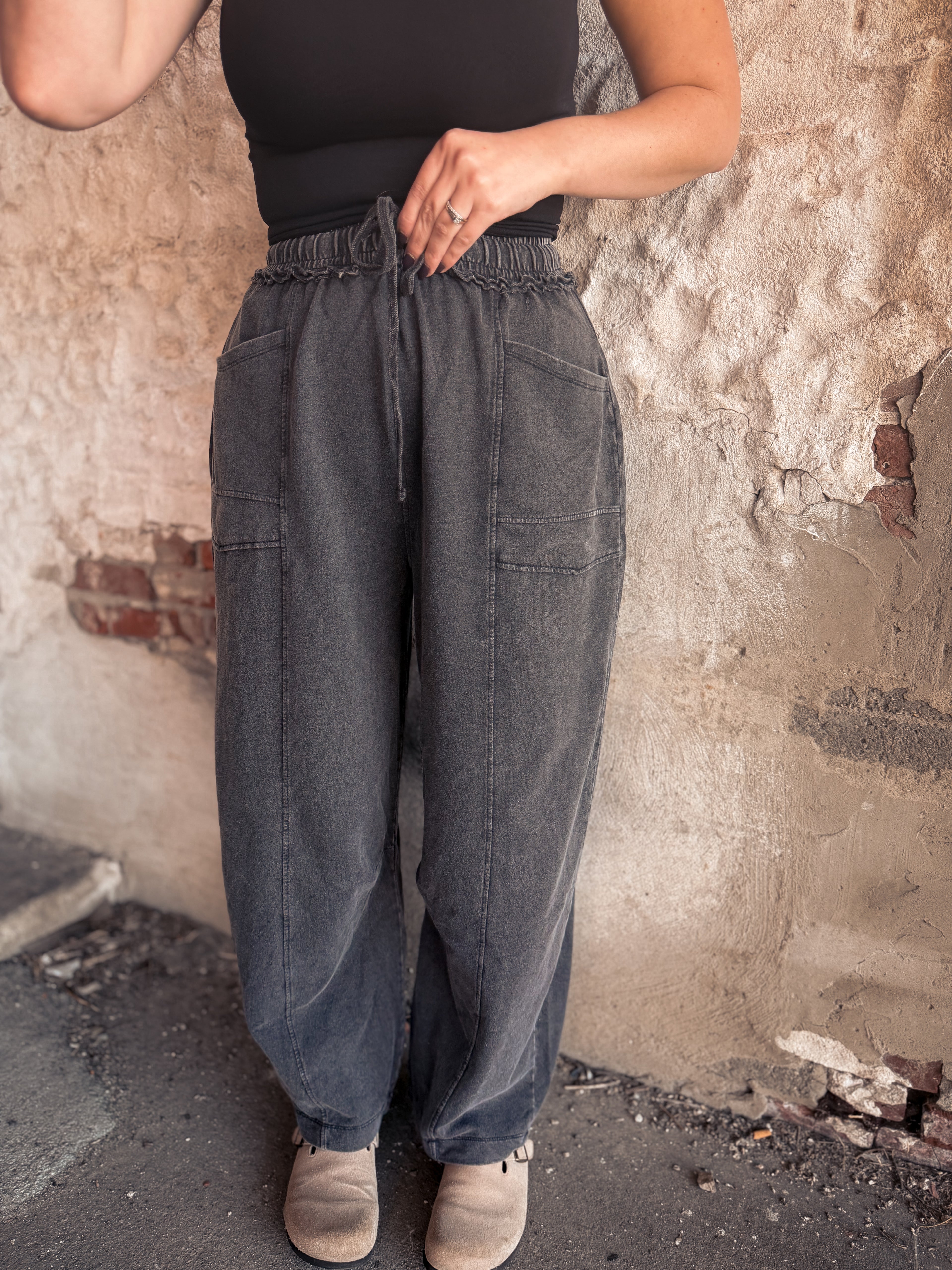 Maddie Barrel Sweatpants