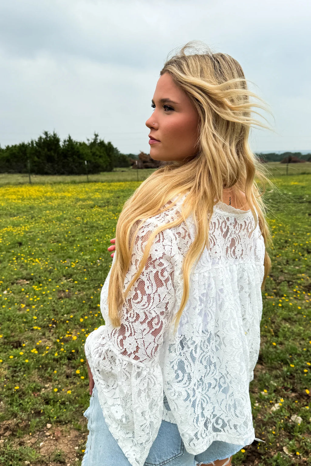 SWEET MAGNOLIA LACE TOP