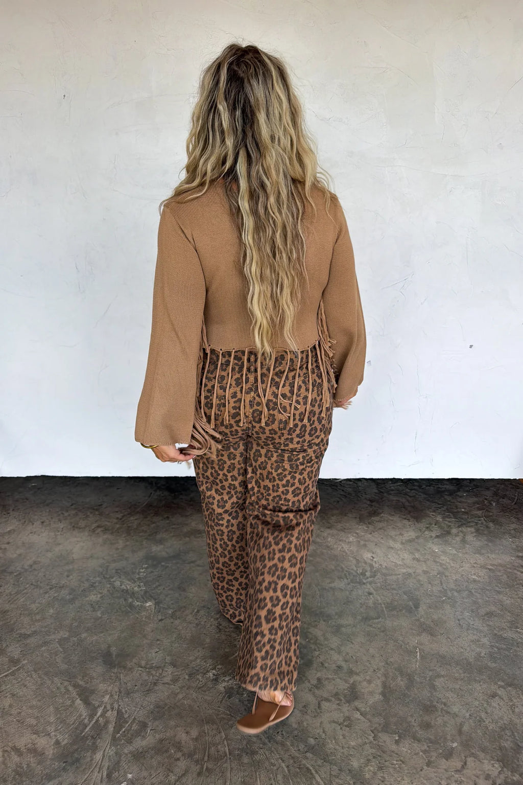 PREORDER- FRINGE BENEFITS TOP