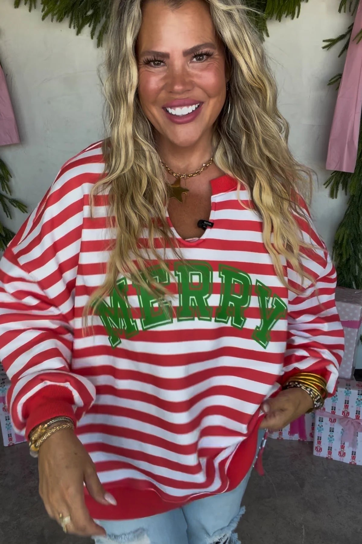 PREORDER- MERRY OVERSIZED PULLOVER
