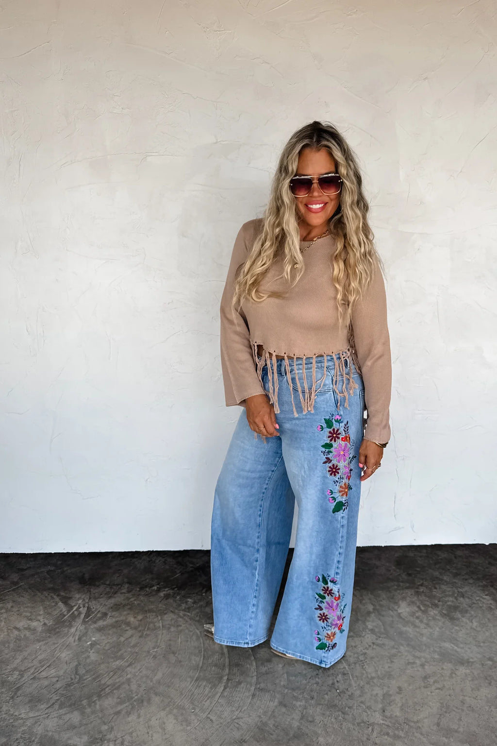 EVIE FLORAL EMBROIDERED JEANS