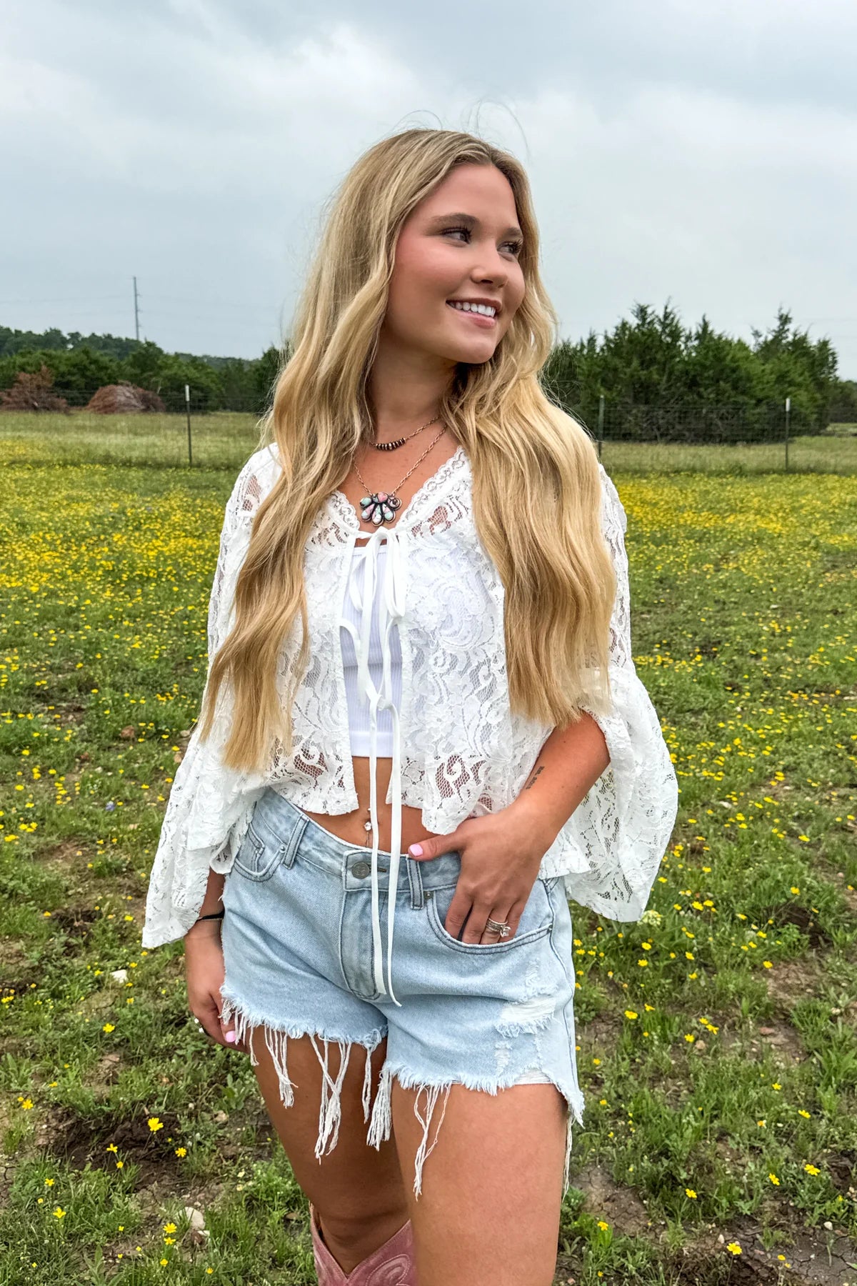 SWEET MAGNOLIA LACE TOP