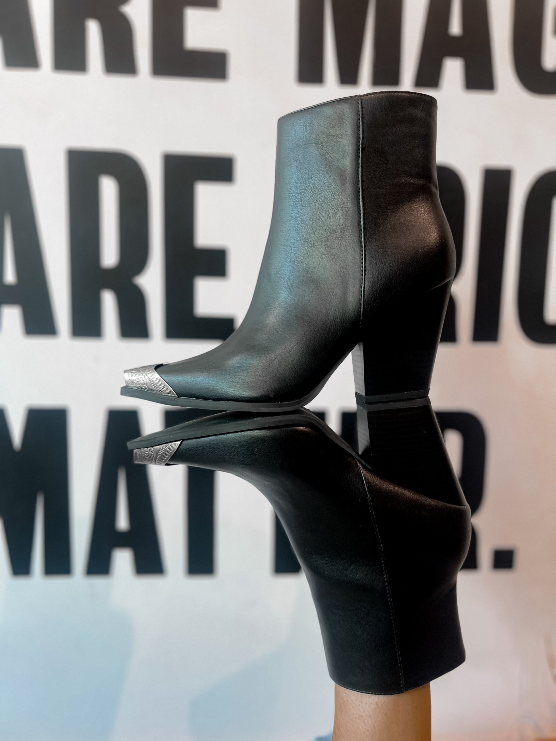 Zion Boots