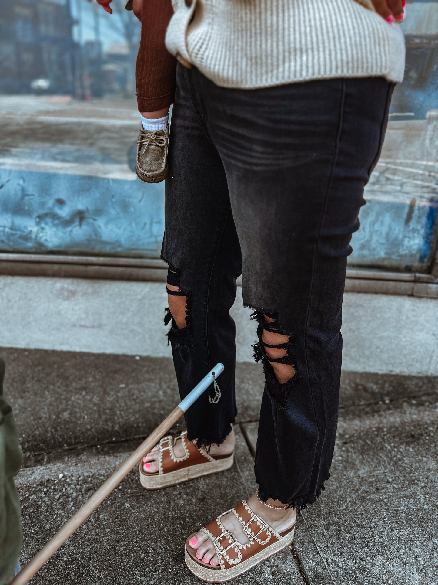 Elliana Distressed Jeans