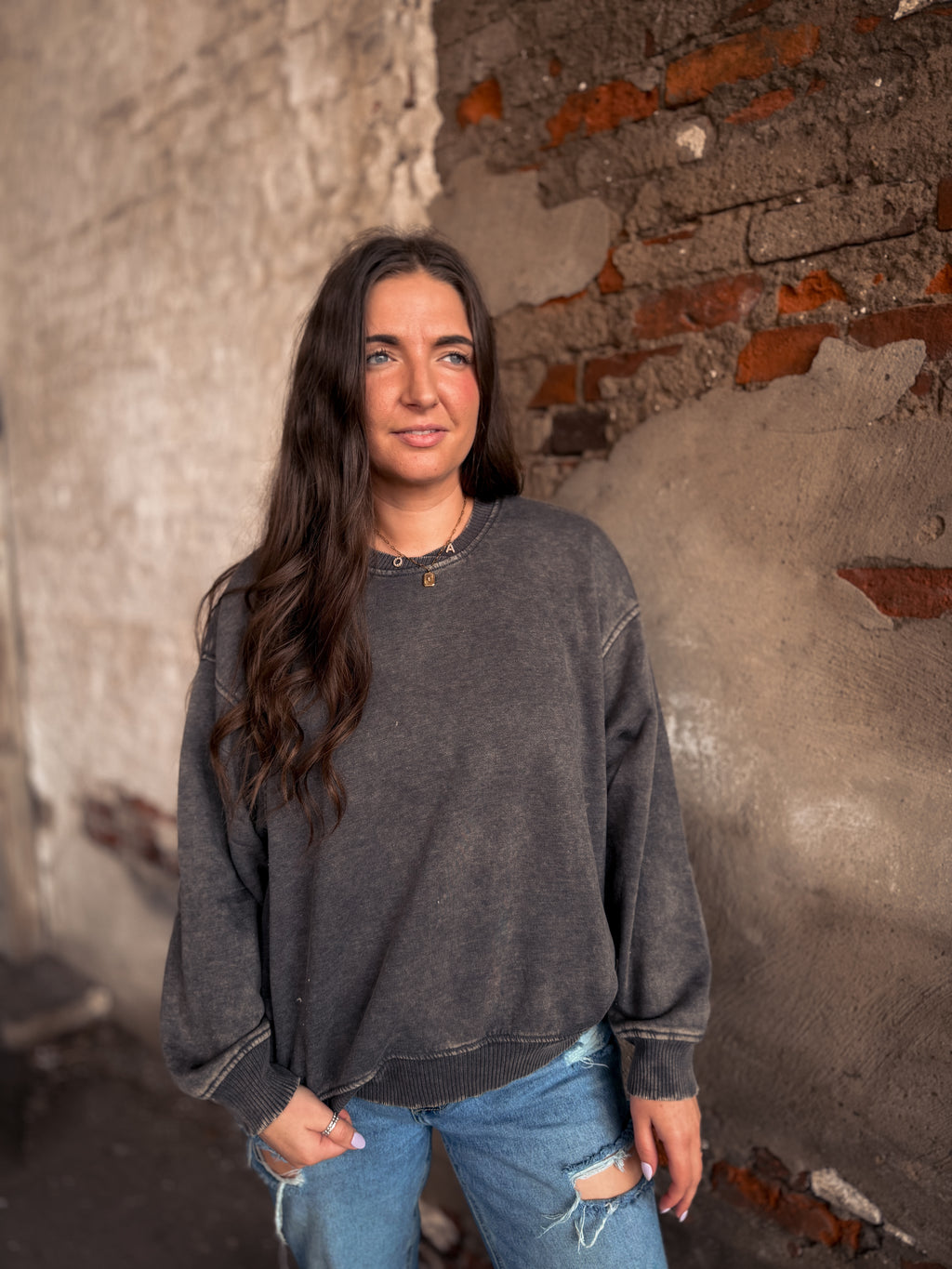 Lorissa Acid Wash Pullover