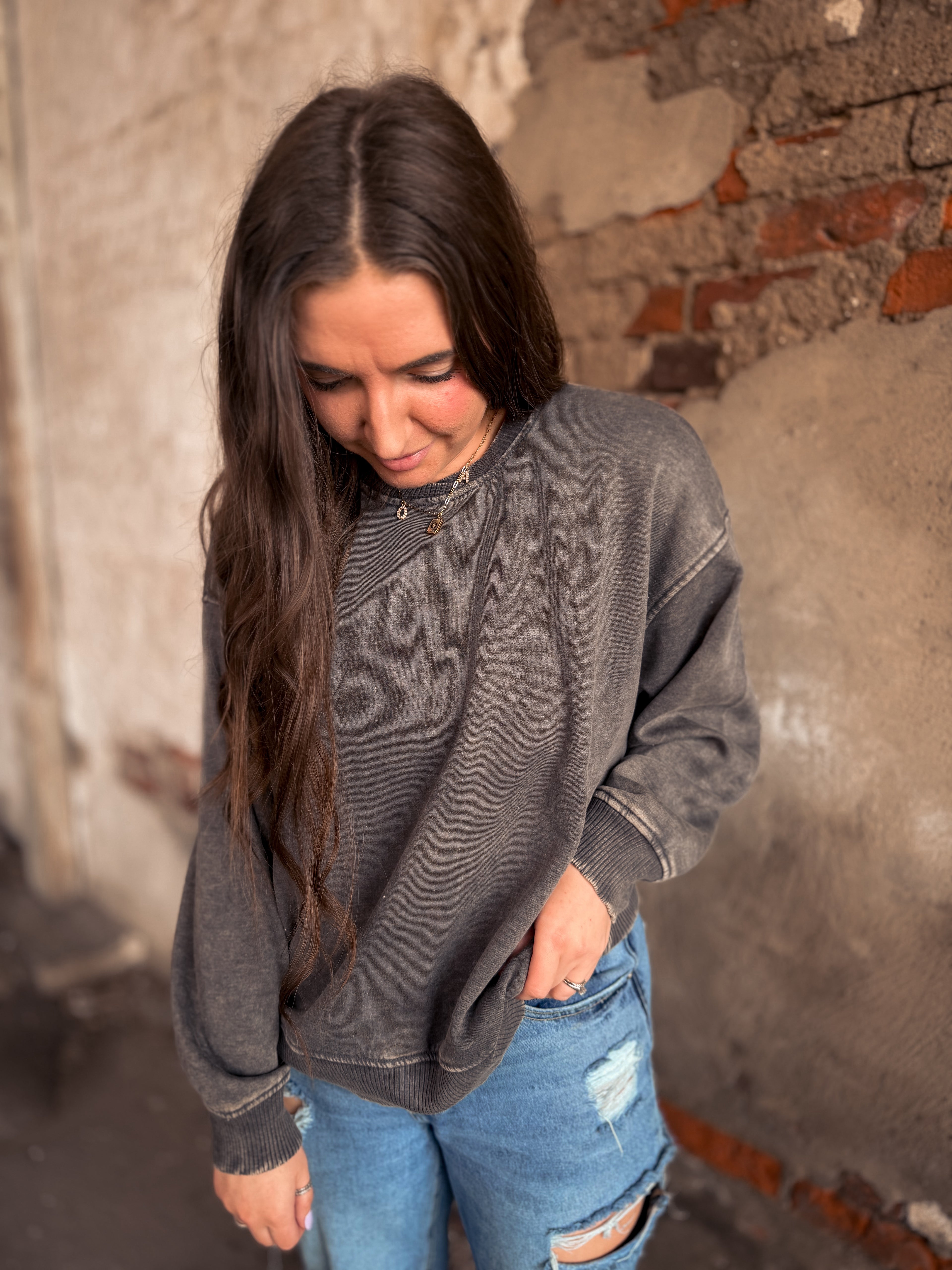 Lorissa Acid Wash Pullover