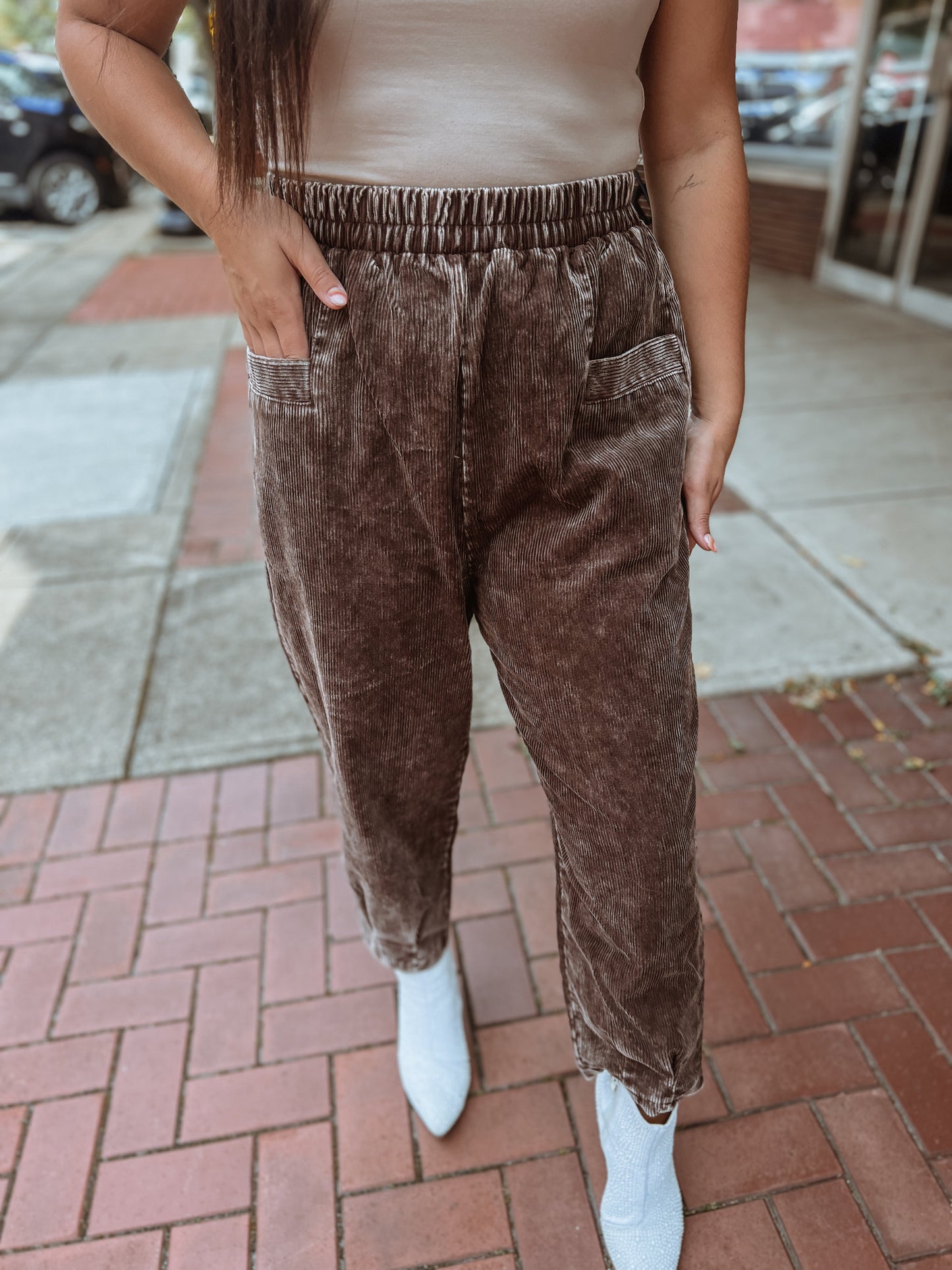 Maya Corduroy Pants